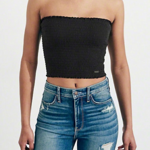 hollister black crop top